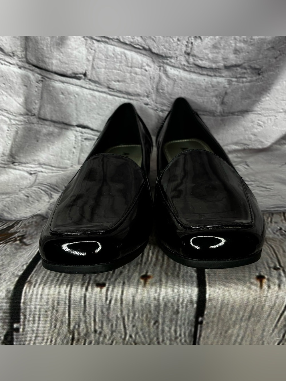 Minimalist Corporate Goth Preppy Dark Academia Liquid Glossy Black‎ Loafers Sz 8 - Picture 5 of 10